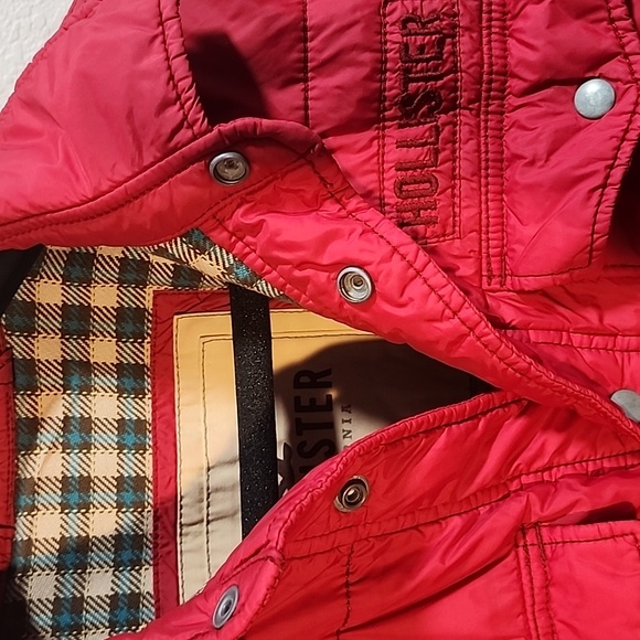Hollister Women's Puffer Jacket Red Size XL. - Picture 5 of 5